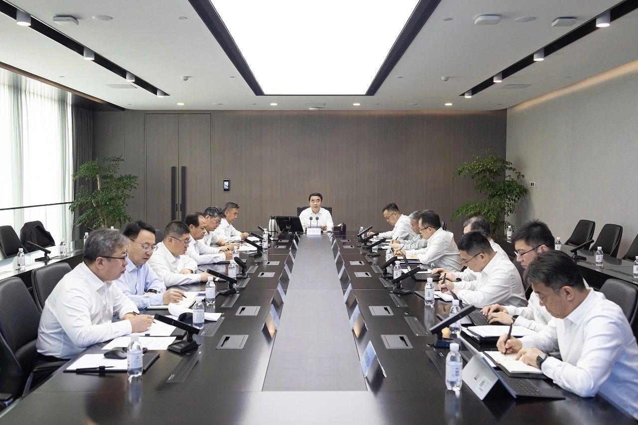 山東重工黨委召開會議 認(rèn)真學(xué)習(xí)習(xí)近平總書記重要講話重要指示精神